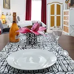 Nobilis Boutique Living 4*