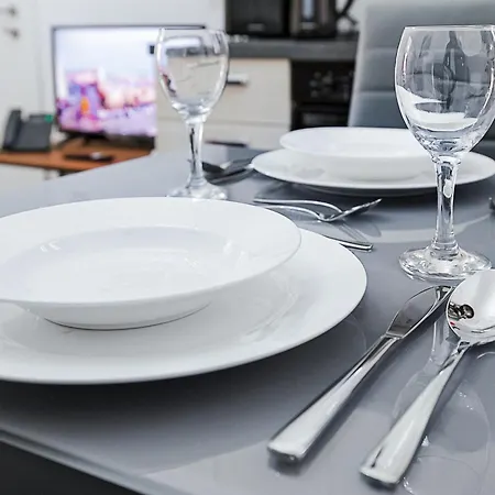 Nobilis Boutique Living 4* 슬리에마
